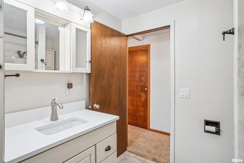 Tiny photo for 22799 GREAT RIVER Road, Le Claire, IA 52753 (MLS # 12576961)