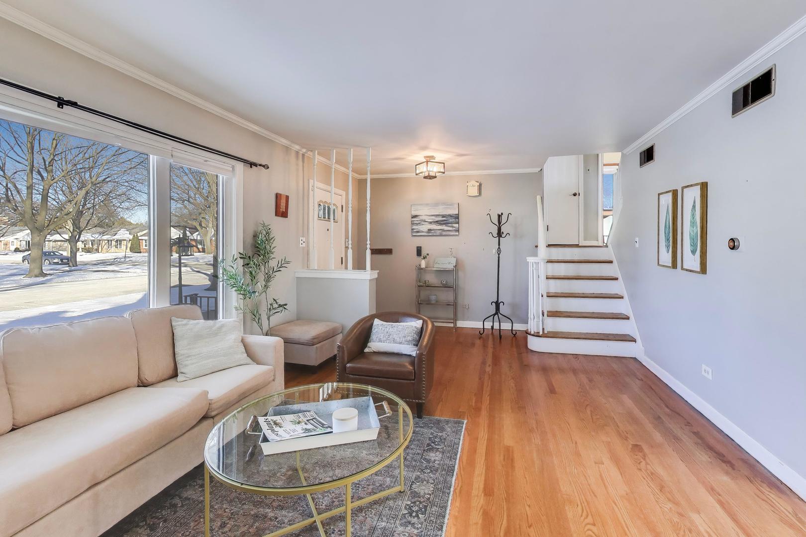 1015 FRANCES Parkway