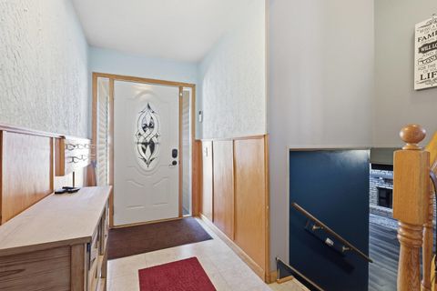 Tiny photo for 407 W Oak Street, Eldridge, IA 52748 (MLS # 12589021)