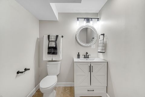 Tiny photo for 967 W Bauer Road, Naperville, IL 60563 (MLS # 12522969)