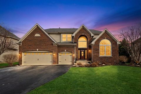 443 Glover Drive North Aurora IL 60542