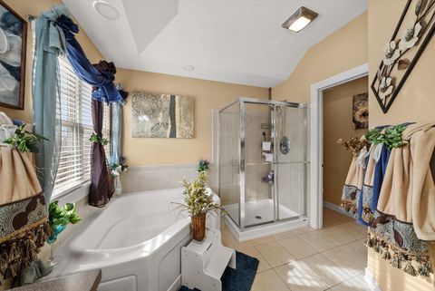 Tiny photo for 443 Glover Drive, North Aurora, IL 60542 (MLS # 12583055)