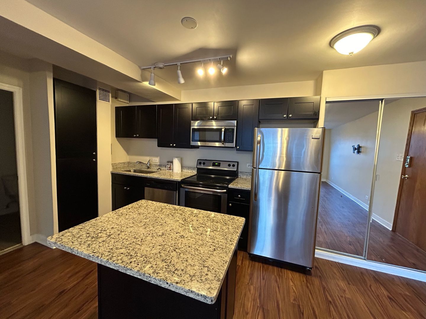 4180 N Marine Drive 308