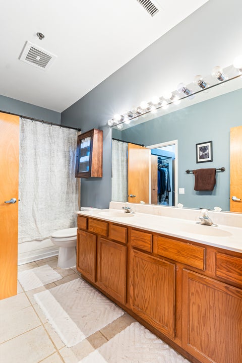 Tiny photo for 1935 N Fairfield Avenue #402, Chicago, IL 60647 (MLS # 12748675)