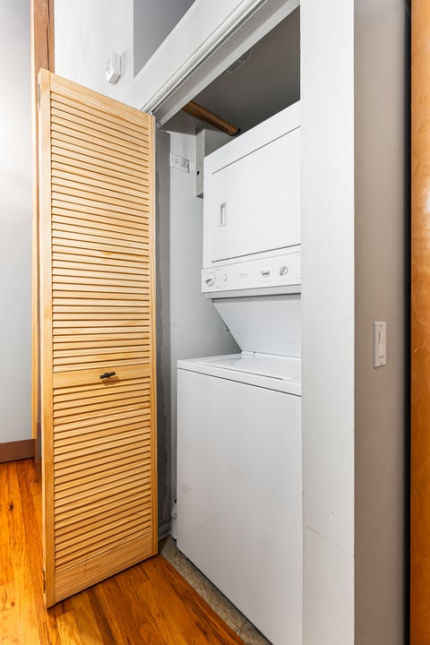 Tiny photo for 1935 N Fairfield Avenue #402, Chicago, IL 60647 (MLS # 12748675)