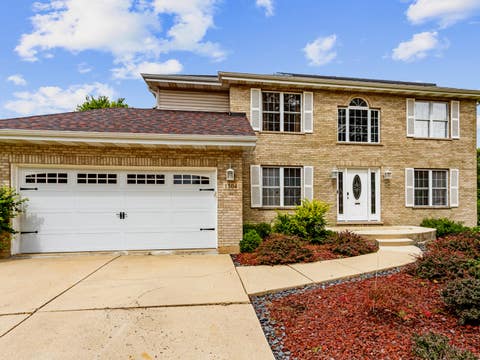 Photo of 1304 Galway Road, Joliet, IL 60431 (MLS # 12723294)
