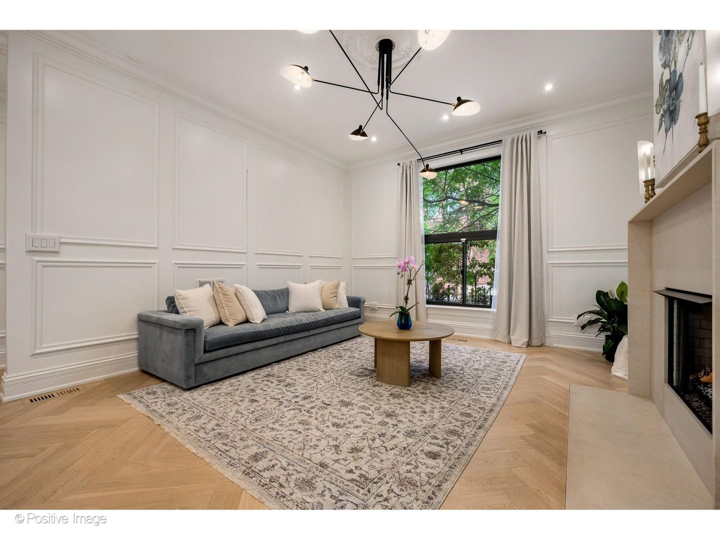 17 E Division Street 1E