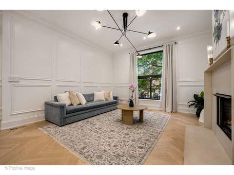 Tiny photo for 17 E Division Street #1E, Chicago, IL 60610 (MLS # 12694445)