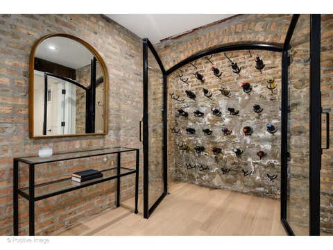 Tiny photo for 17 E Division Street #1E, Chicago, IL 60610 (MLS # 12694445)