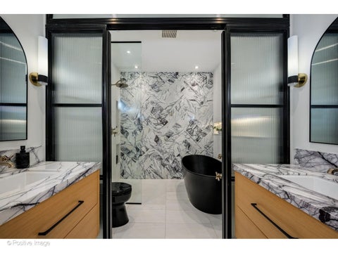 Tiny photo for 17 E Division Street #1E, Chicago, IL 60610 (MLS # 12694445)