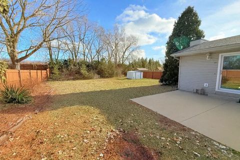 Tiny photo for 530 Meadows Road S, Bourbonnais, IL 60914 (MLS # 12580305)