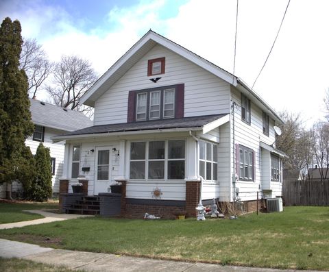 Tiny photo for 2011 Latham Street, Rockford, IL 61103 (MLS # 12625009)