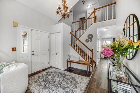 Tiny photo for 36217 N Old Creek Court, Gurnee, IL 60031 (MLS # 12487901)