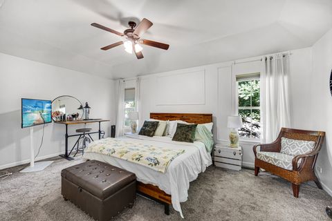 Tiny photo for 36217 N Old Creek Court, Gurnee, IL 60031 (MLS # 12487901)