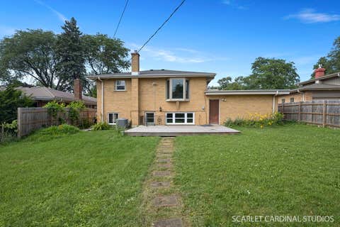 Tiny photo for 1506 Wakeman Avenue, Wheaton, IL 60187 (MLS # 12703953)