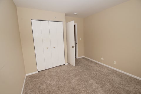 Tiny photo for 143 Woodland Circle, North Aurora, IL 60542 (MLS # 12754579)