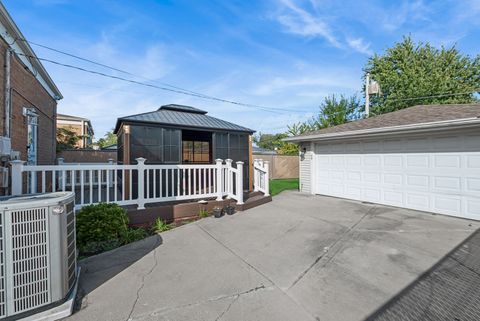 Tiny photo for 14325 Ingleside Avenue, Dolton, IL 60419 (MLS # 12493734)