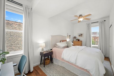 Tiny photo for 3901 N Fremont Street #3N, Chicago, IL 60613 (MLS # 12458257)