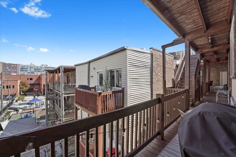 Tiny photo for 3901 N Fremont Street #3N, Chicago, IL 60613 (MLS # 12458257)