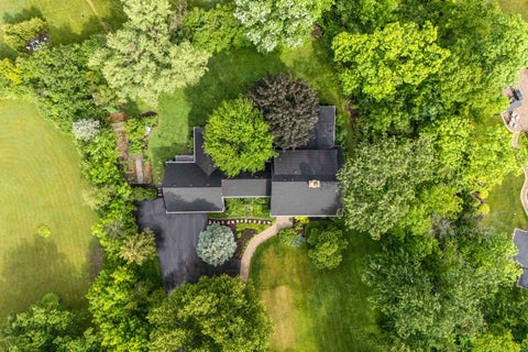 Tiny photo for 23701 N Elm Road, Lincolnshire, IL 60069 (MLS # 12668593)