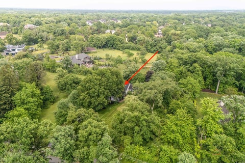 Tiny photo for 23701 N Elm Road, Lincolnshire, IL 60069 (MLS # 12668593)