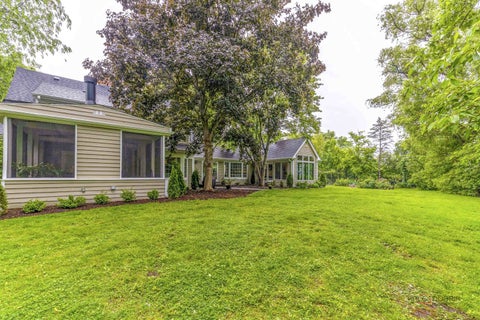 Tiny photo for 23701 N Elm Road, Lincolnshire, IL 60069 (MLS # 12668593)