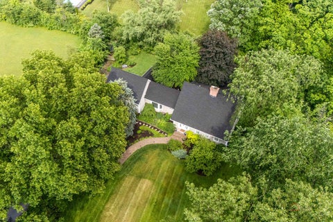Tiny photo for 23701 N Elm Road, Lincolnshire, IL 60069 (MLS # 12668593)
