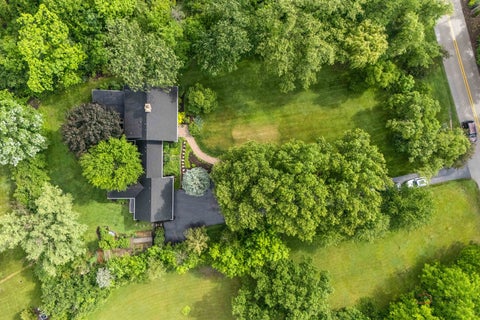 Tiny photo for 23701 N Elm Road, Lincolnshire, IL 60069 (MLS # 12668593)