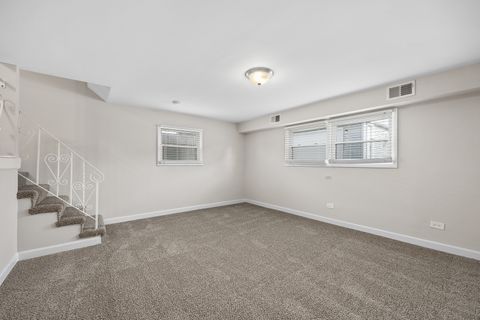 Tiny photo for 13601 Loomis Lane, Crestwood, IL 60418 (MLS # 12534066)