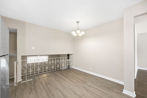 Tiny photo for 13601 Loomis Lane, Crestwood, IL 60418 (MLS # 12534066)