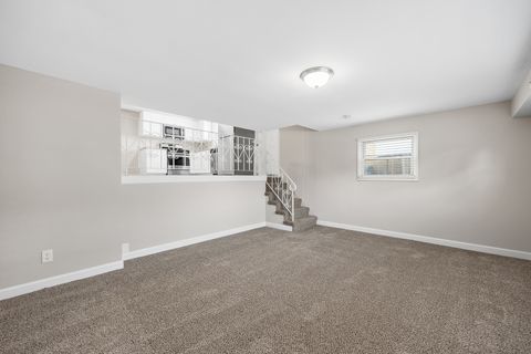 Tiny photo for 13601 Loomis Lane, Crestwood, IL 60418 (MLS # 12534066)