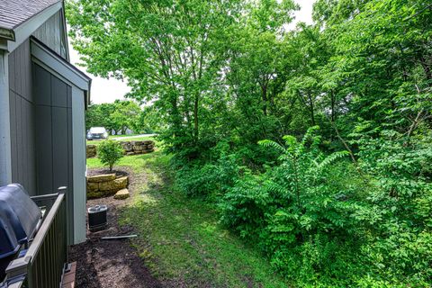 Tiny photo for 19 Cedar Bluff Lane, Galena, IL 61036 (MLS # 12437443)