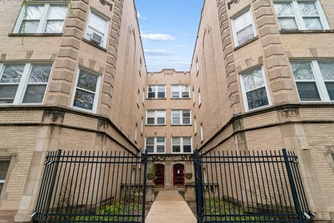 Photo of 2320 W Rosemont Avenue #3, Chicago, IL 60659 (MLS # 12621748)