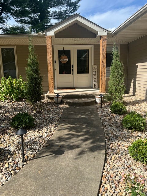 Photo of 145 Country Club Lane, Anna, IL 62906 (MLS # 12766010)