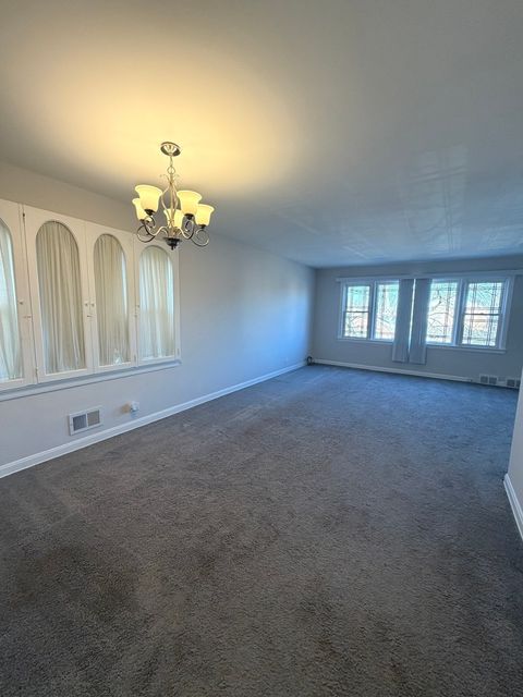 2649 W Balmoral Avenue 2 Chicago IL 60625