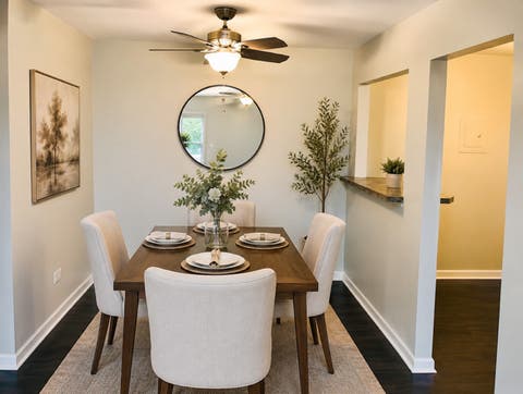 Tiny photo for 1577 Jill Court #202, Glendale Heights, IL 60139 (MLS # 12740435)