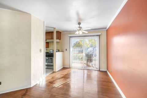 Tiny photo for 669 White Pine Road, Buffalo Grove, IL 60089 (MLS # 12498537)