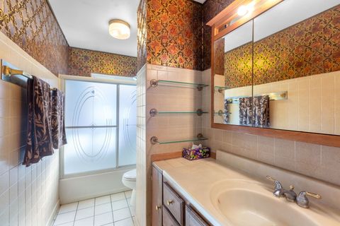 Tiny photo for 669 White Pine Road, Buffalo Grove, IL 60089 (MLS # 12498537)