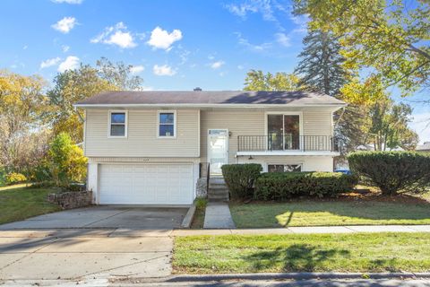 669 White Pine Road Buffalo Grove IL 60089