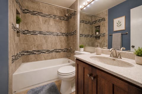 Tiny photo for 121 Golfview Drive, Glendale Heights, IL 60139 (MLS # 12721442)