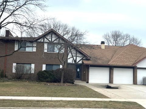 A home in Itasca