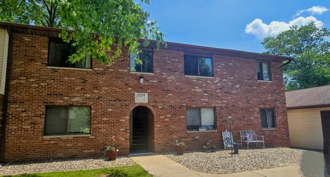 Photo of Urbana, IL 61802 (MLS # 12522080)