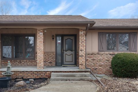 Tiny photo for 67 Crestview Drive, Geneseo, IL 61254 (MLS # 12564303)