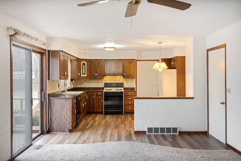 Tiny photo for 67 Crestview Drive, Geneseo, IL 61254 (MLS # 12564303)