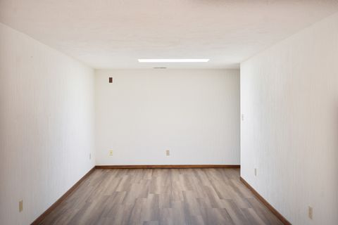 Tiny photo for 67 Crestview Drive, Geneseo, IL 61254 (MLS # 12564303)