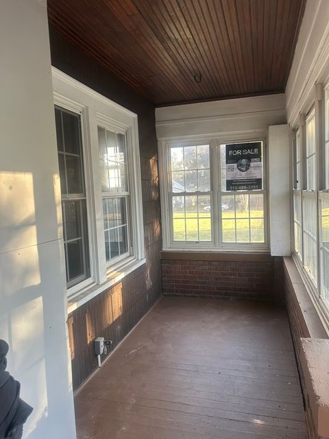 Tiny photo for 2512 N Maryland Street, Peoria, IL 61603 (MLS # 12507052)