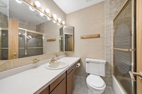 Tiny photo for 5517 E Lake Drive #91-E, Lisle, IL 60532 (MLS # 12677415)