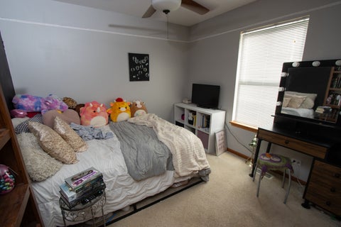 Tiny photo for 990 Wilkinson Lane, North Aurora, IL 60542 (MLS # 12683519)