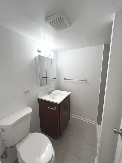 Tiny photo for 7725 S Champlain Avenue, Chicago, IL 60619 (MLS # 12502842)