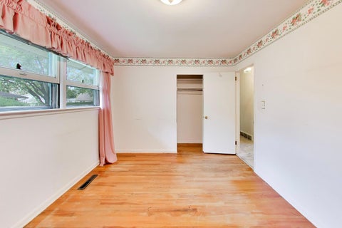Tiny photo for 4917 Bonner Drive, McHenry, IL 60050 (MLS # 12795947)